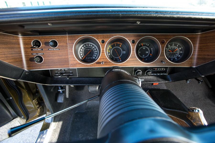 Dodge Challenger R/T 426/425 HP Hemi 1971 года  (фото 22 из 23)